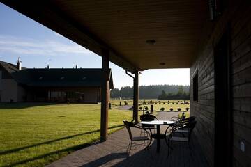 Фото номера Вилла Santarve с террасой Виллы Harmony Park Countryside Villas &amp; SPA г. Пренай 8